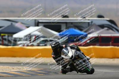 media/Apr-09-2022-SoCal Trackdays (Sat) [[c9e19a26ab]]/Turn 2 (1140am)/